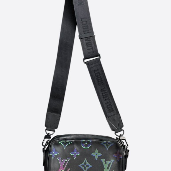 Louis Vuitton Black & Multicolor Monogram Comet Messenger PM - Picture 2 of 4